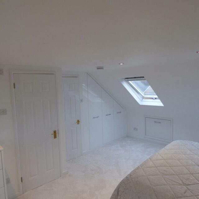 attic bedroom - Loft Living Bath & Bristol